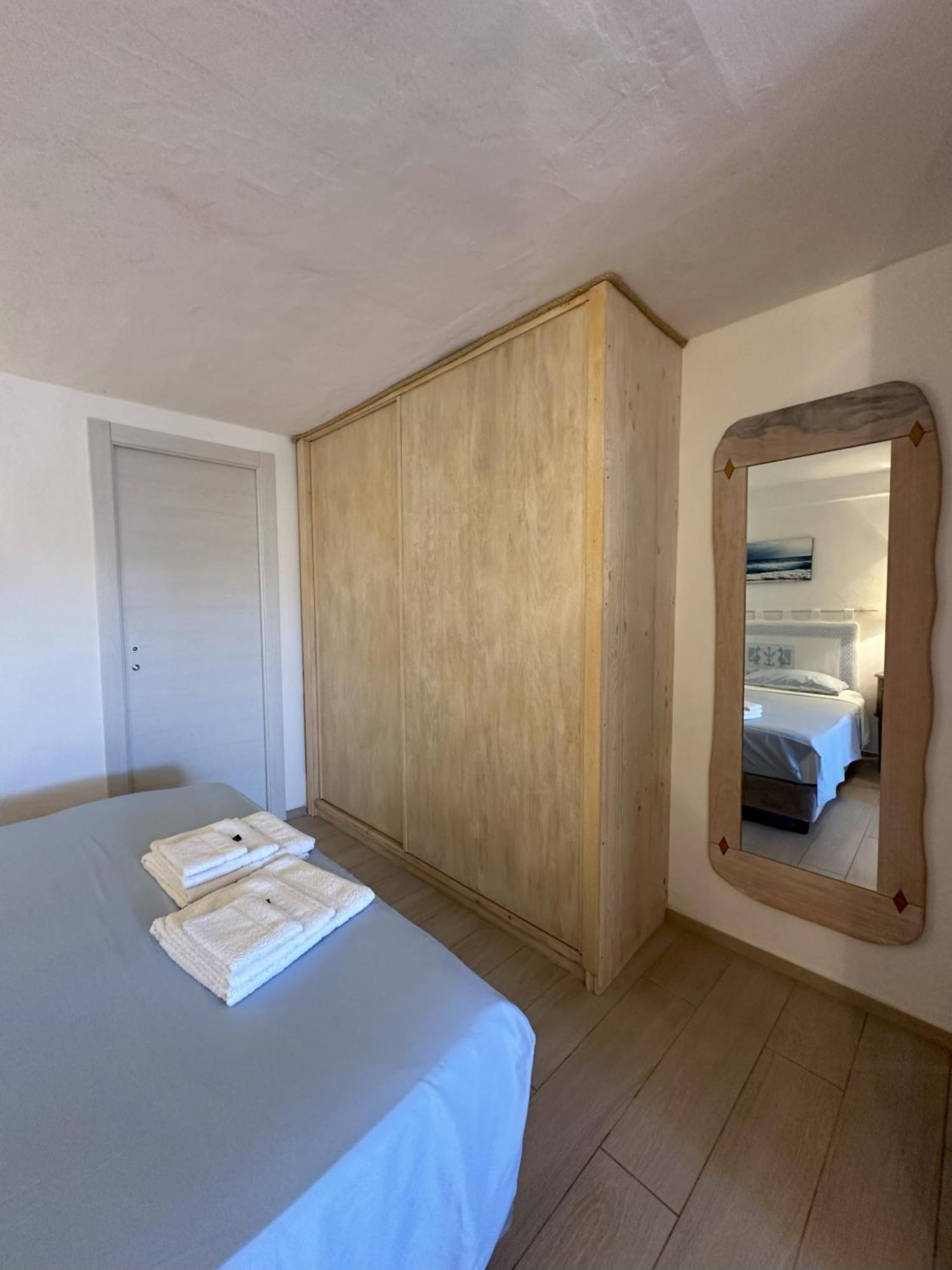 L'Olivastro Appartamenti A Porto Cervo Eksteriør billede